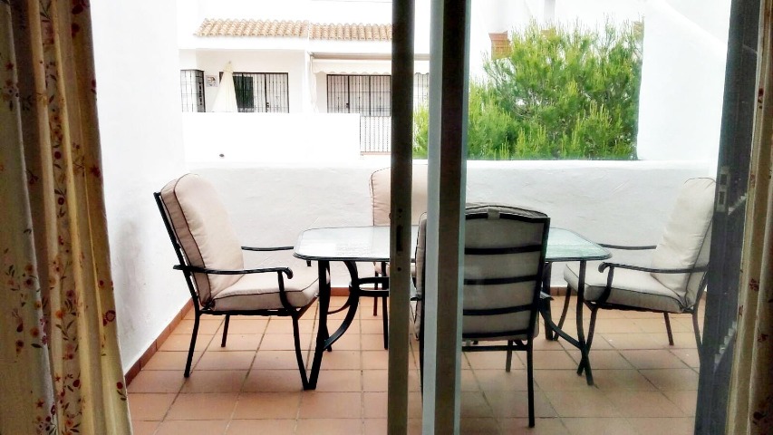 Apartamento Urb. La Hacienda Golf  D. Campo de Golf