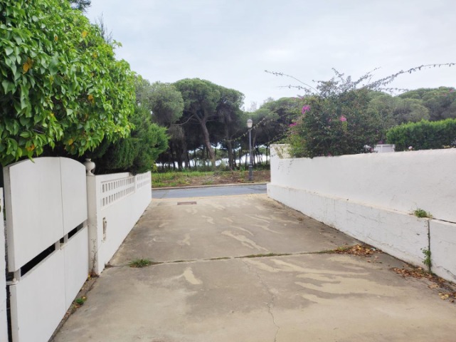 Adosado Urbanizacion El Pinar, Urbasur