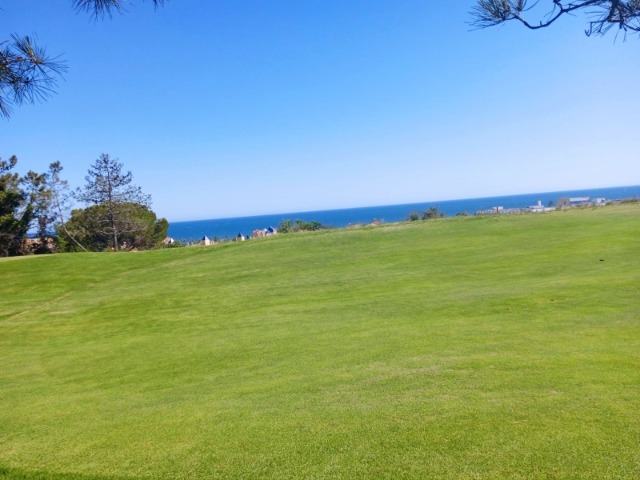 Adosado Urb. Bahia Golf Campo de Golf