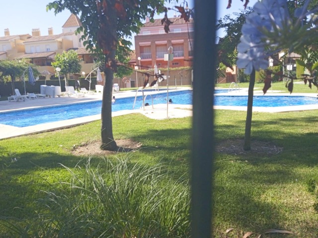 Adosado Urb. Bahia Golf Campo de Golf