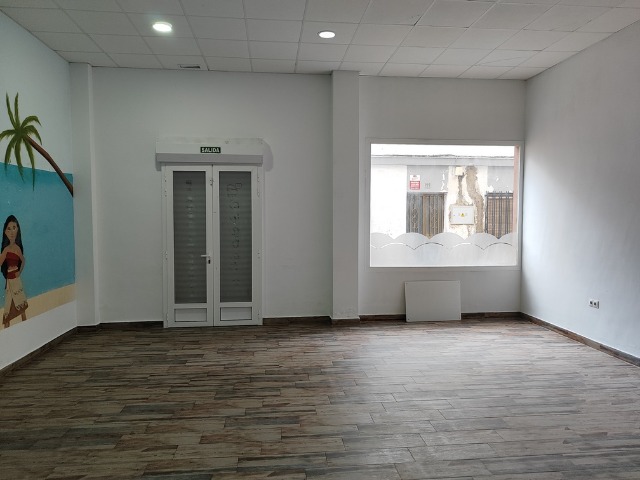 Local CENTRO Isla Cristina HUELVA
