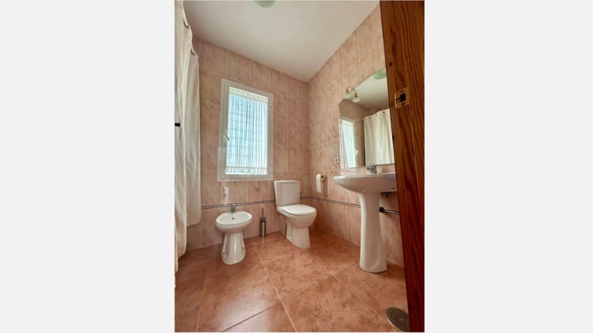 Chalet Calle Corvina , Urbasur